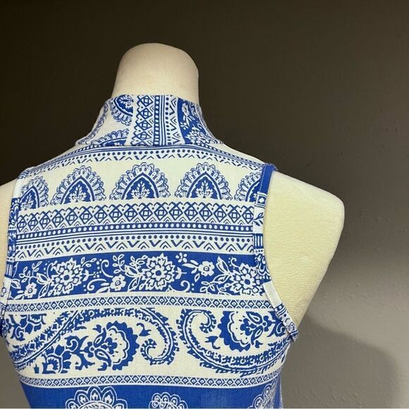 A-line swing style sleeveless paisley print mini dress - Picture 9 of 13